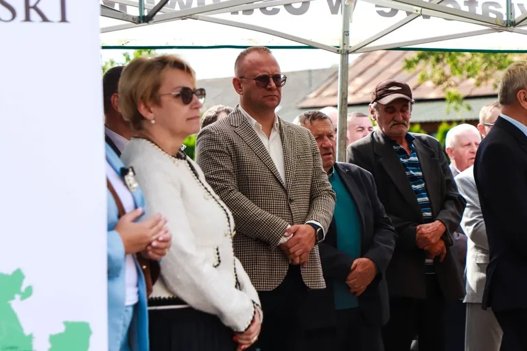 Nowa droga w gminie Boguty-Pianki. Inwestycja za 20 mln zł oficjalnie oddana do użytku (zdjęcia)