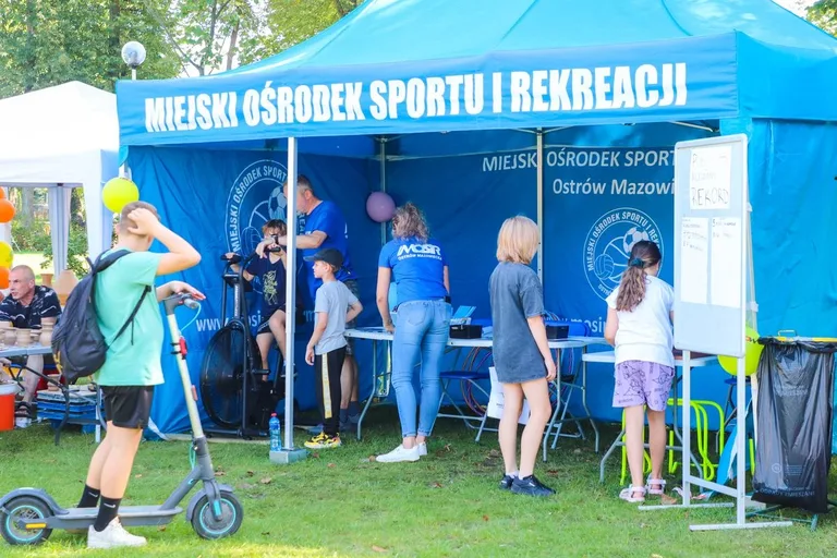 "Ekoaktywni - Dzień Ziemi w Ruchu" - rodzinne święto w Ostrowi. Ogródek Jordanowski pełen atrakcji (zdjęcia)