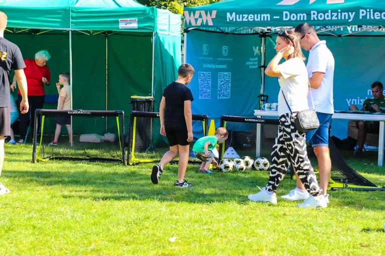 "Ekoaktywni - Dzień Ziemi w Ruchu" - rodzinne święto w Ostrowi. Ogródek Jordanowski pełen atrakcji (zdjęcia)