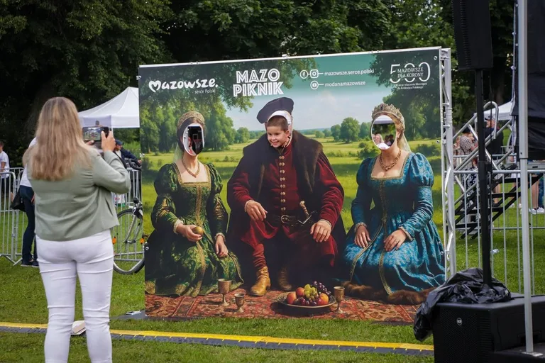 MAZOpiknik 2025 za nami. Rodzinne święto pełne atrakcji i dobrej muzyki (zdjęcia)