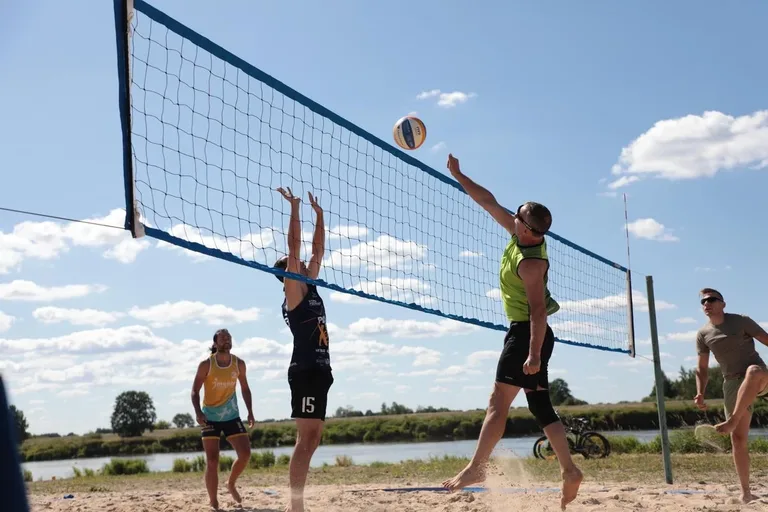 Tłumy na plaży i koncerty pod gwiazdami. Dni Broku znów zachwyciły (zdjęcia)