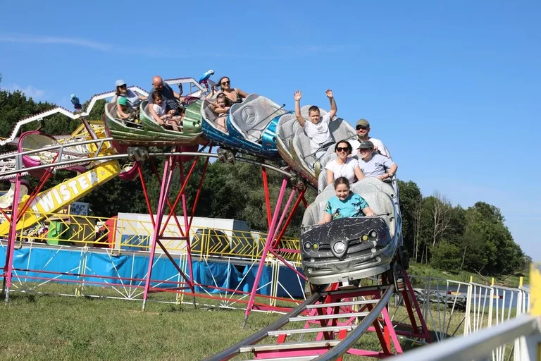 Tłumy na plaży i koncerty pod gwiazdami. Dni Broku znów zachwyciły (zdjęcia)