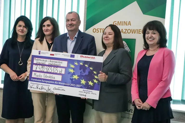 Miliony z Unii na lokalne inwestycje. Ostrów i Brok na liście beneficjentów (zdjęcia)