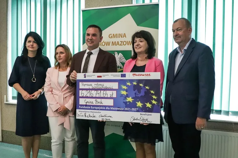Miliony z Unii na lokalne inwestycje. Ostrów i Brok na liście beneficjentów (zdjęcia)