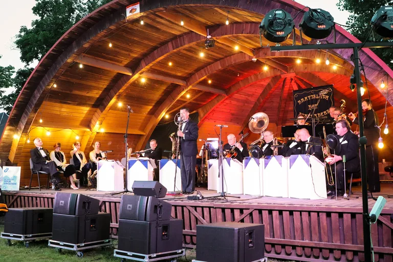 Bratislava Hot Serenaders rozgrzali scenę i serca publiczności (zdjęcia, wideo)