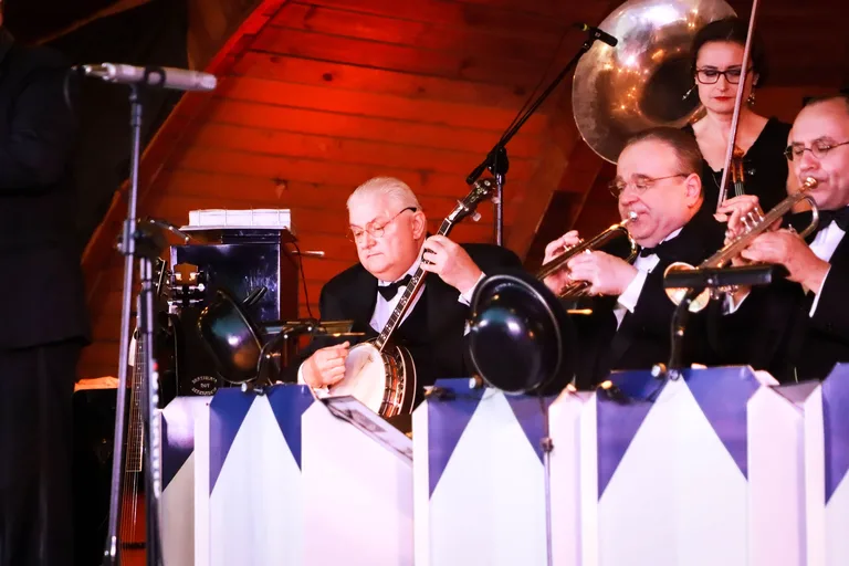 Bratislava Hot Serenaders rozgrzali scenę i serca publiczności (zdjęcia, wideo)