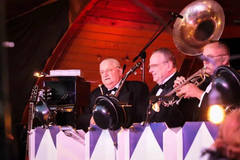 Bratislava Hot Serenaders rozgrzali scenę i serca publiczności (zdjęcia, wideo)