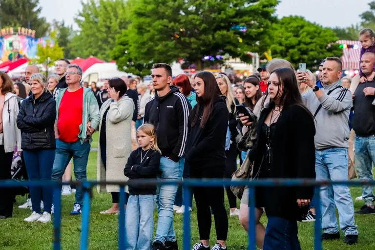 Pierwszy dzień za nami! Mieszkańcy świętowali wspólnie z artystami (zdjęcia)