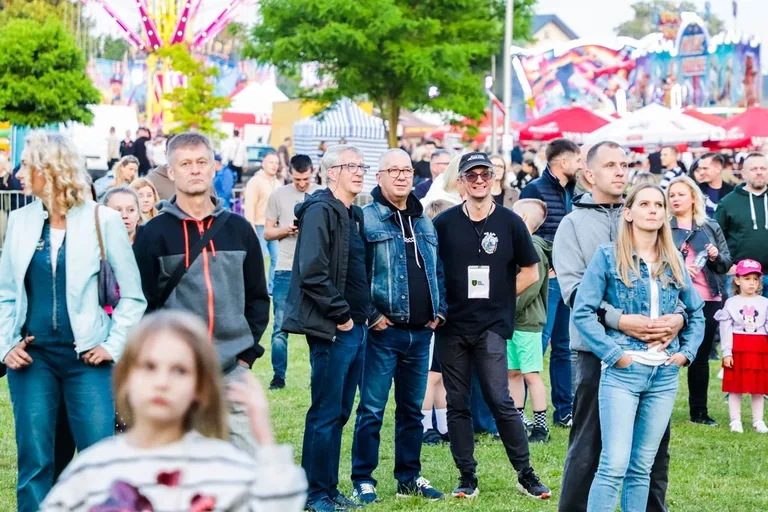 Pierwszy dzień za nami! Mieszkańcy świętowali wspólnie z artystami (zdjęcia)