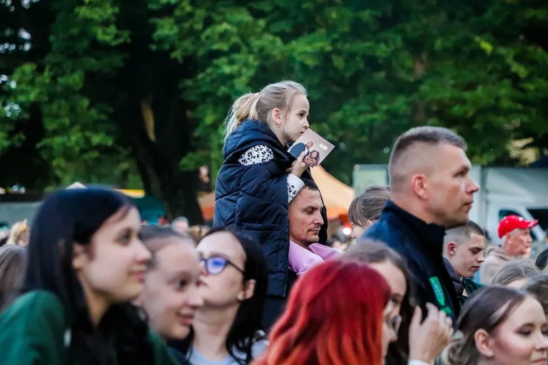 Pierwszy dzień za nami! Mieszkańcy świętowali wspólnie z artystami (zdjęcia)