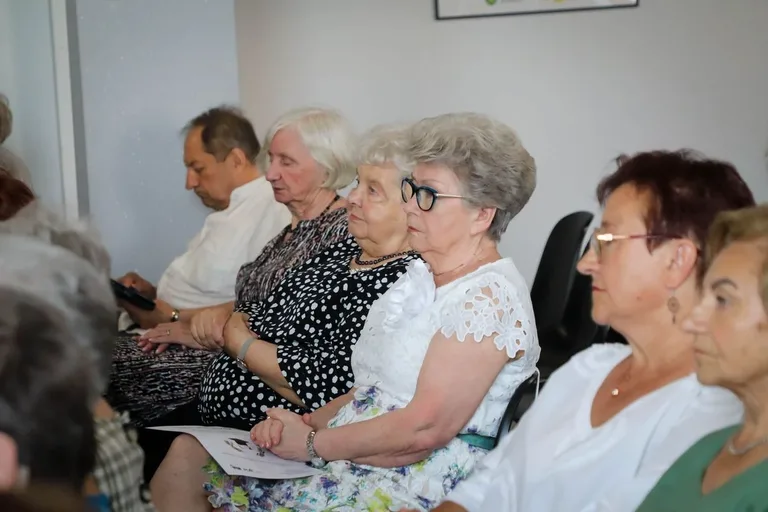 Uroczyste zakończenie roku akademickiego UTW 2024/2025 (zdjęcia)