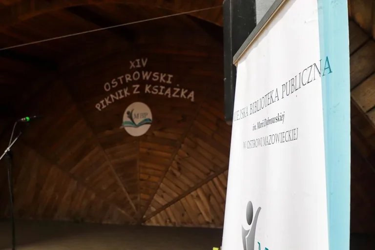 Literatura, kugiel i dobra zabawa. Za nami XIV Ostrowski Piknik z Książką! (zdjęcia)