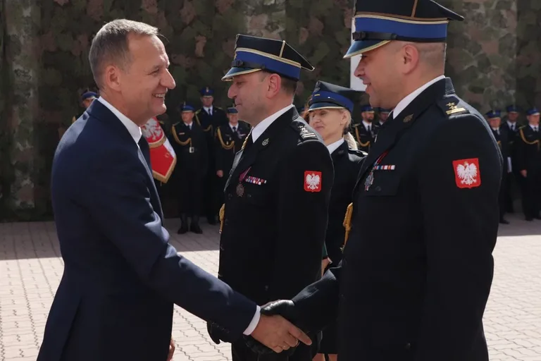 Uroczystość z okazji Powiatowych Obchodów Dnia Strażaka w Ostrowi Mazowieckiej (zdjęcia)