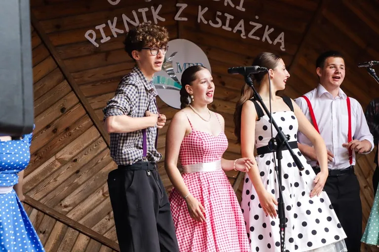 Literatura, kugiel i dobra zabawa. Za nami XIV Ostrowski Piknik z Książką! (zdjęcia)