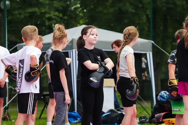 Policyjny piknik z sercem na cześć kobiet w służbie (zdjęcia)