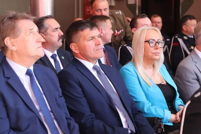 Uroczystość z okazji Powiatowych Obchodów Dnia Strażaka w Ostrowi Mazowieckiej (zdjęcia)