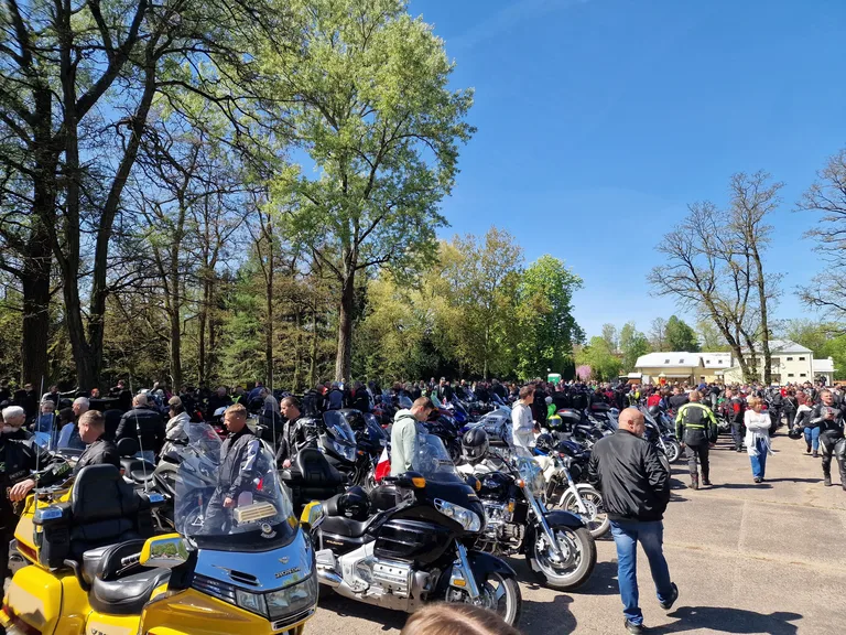 Kaski w górę! Sezon motocyklowy 2025 oficjalnie rozpoczęty (zdjęcia)