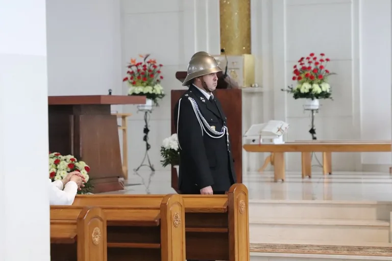 Groby Pańskie w parafiach w Ostrowi Mazowieckiej (zdjęcia)