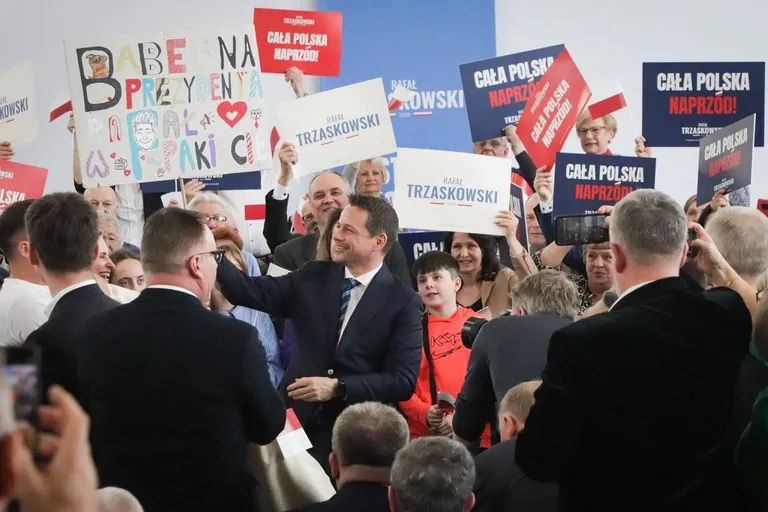 Spotkanie z Rafałem Trzaskowskim. Mocna deklaracja burmistrza: "Pójdziemy za tobą w ogień" (zdjęcia, wideo)