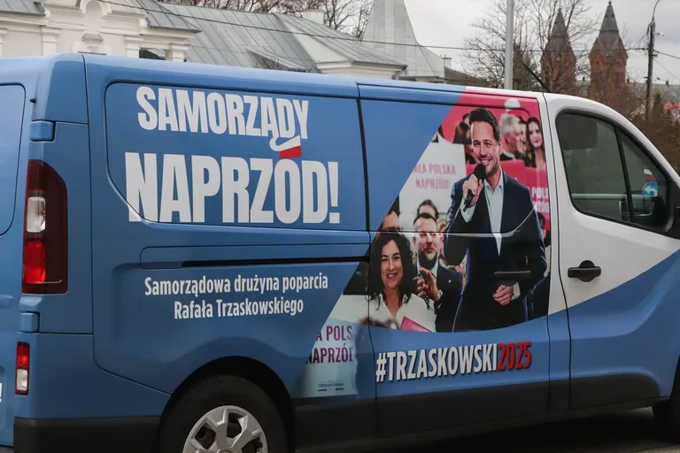 Ostrów Mazowiecka na mapie samorządowych debat. Spotkanie w ramach inicjatywy "Samorządy Naprzód" (zdjęcia)