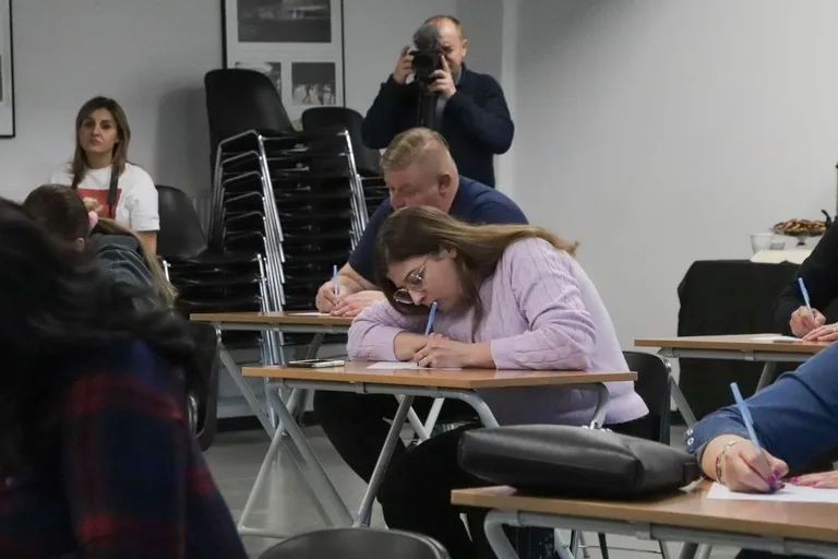 Ostrowskie Dyktando to było prawdziwe wyzwanie dla miłośników ortografii (zdjęcia)