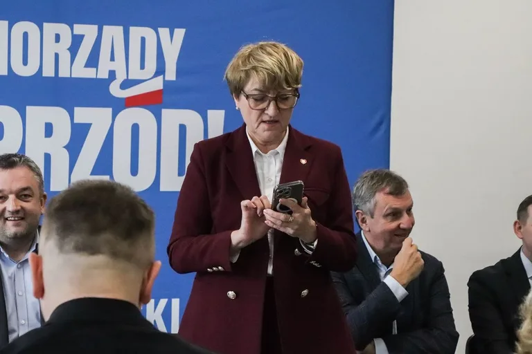 Ostrów Mazowiecka na mapie samorządowych debat. Spotkanie w ramach inicjatywy "Samorządy Naprzód" (zdjęcia)