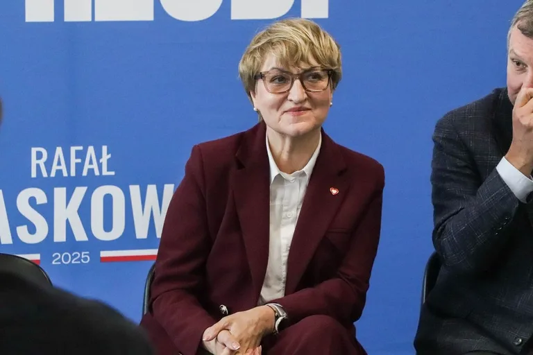 Ostrów Mazowiecka na mapie samorządowych debat. Spotkanie w ramach inicjatywy "Samorządy Naprzód" (zdjęcia)