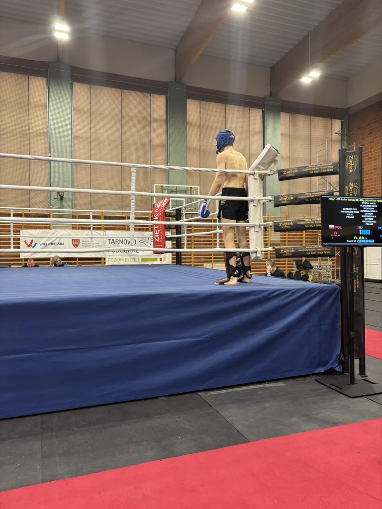 Dwa medale Mistrzostw Polski w kickboxingu wracają do Ostrowi! (zdjęcia)