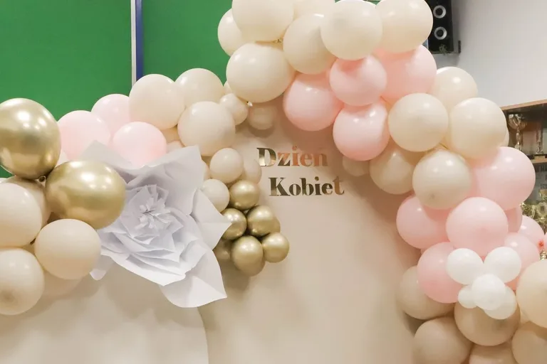 Małkinia Górna świętowała Dzień Kobiet. Pierwsza edycja wydarzenia za nami! (zdjęcia, wideo)
