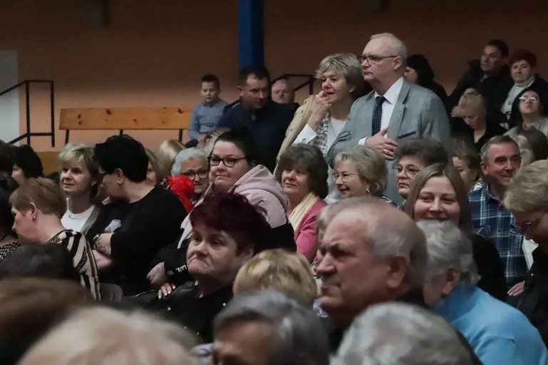 Małkinia Górna świętowała Dzień Kobiet. Pierwsza edycja wydarzenia za nami! (zdjęcia, wideo)