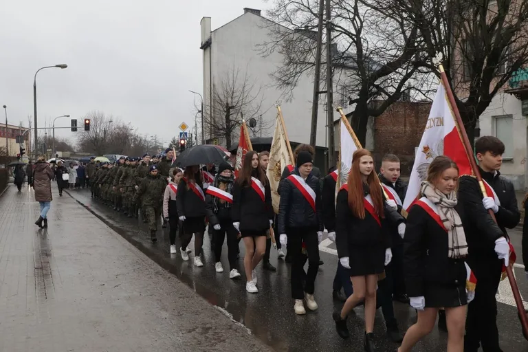 Narodowy Dzień Pamięci Żołnierzy Wyklętych w Ostrowi Mazowieckiej (zdjęcia, wideo)