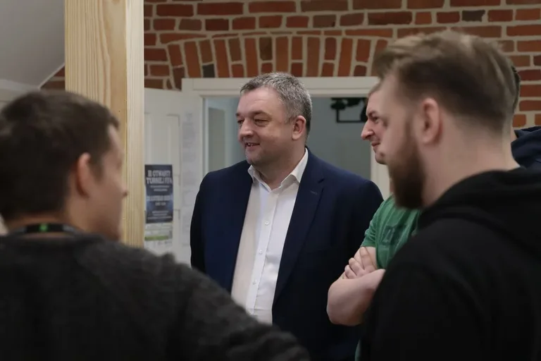 II Turniej FIFA w Miejskiej Bibliotece Publicznej. Emocje na najwyższym poziomie (zdjęcia)
