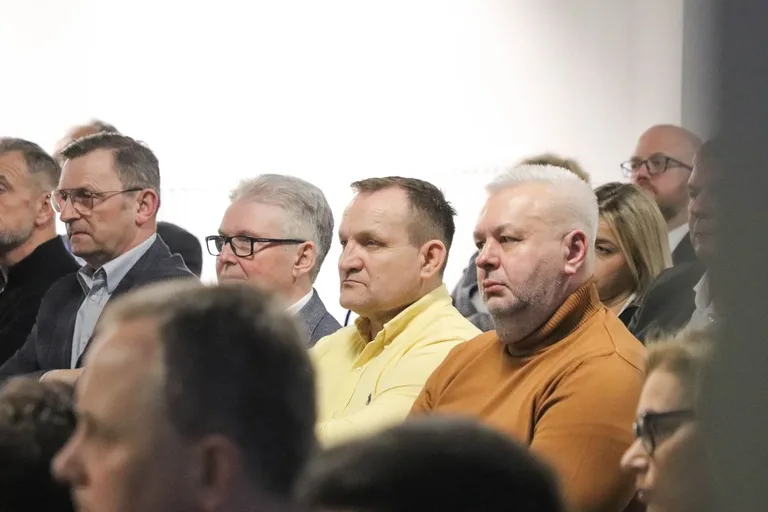 Biznesowa debata w Ostrowi Mazowieckiej. Gościem był Ryszard Petru (zdjęcia)