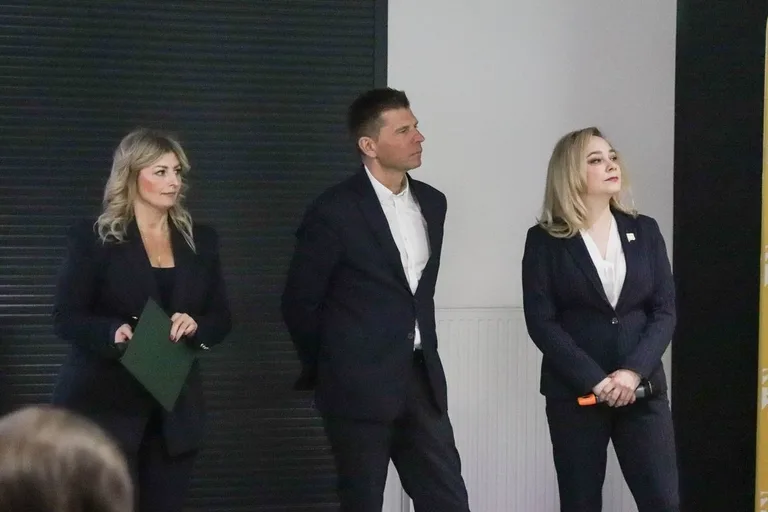 Biznesowa debata w Ostrowi Mazowieckiej. Gościem był Ryszard Petru (zdjęcia)