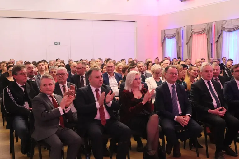 Powiatowe Spotkanie Noworoczne w Zajeździe Cobra (zdjęcia)