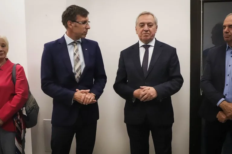 Uroczyste otwarcie biura poselskiego posła na Sejm RP Marcina Grabowskiego (zdjęcia)