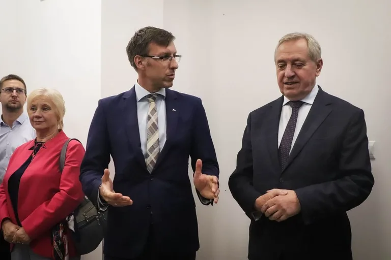 Uroczyste otwarcie biura poselskiego posła na Sejm RP Marcina Grabowskiego (zdjęcia)