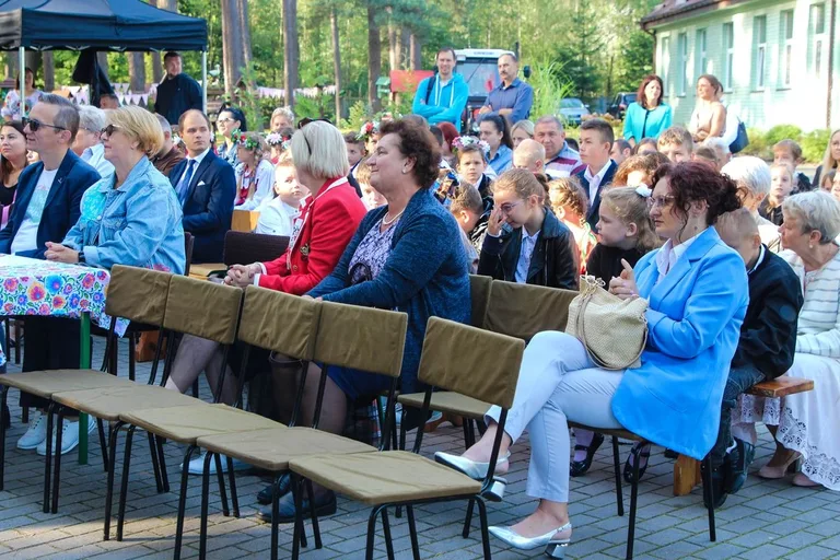 XIX Gminny Festiwal Folklorystyczny w Szkole Podstawowej w Dudach (zdjęcia)