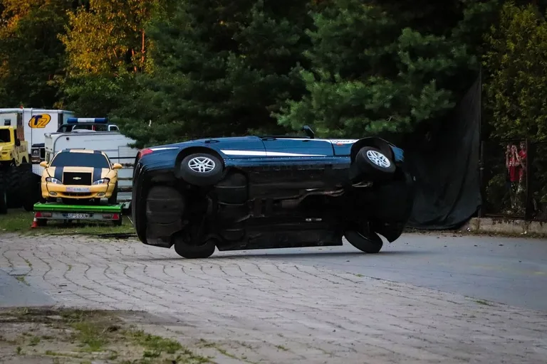 Monster Truck Show w Ostrowi Mazowieckiej. Wieczór atrakcji! (zdjęcia)