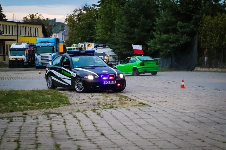 Monster Truck Show w Ostrowi Mazowieckiej. Wieczór atrakcji! (zdjęcia)