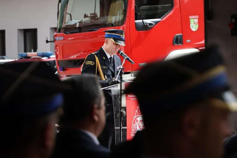 Powiatowe Obchody Dnia Strażaka w Ostrowi Mazowieckiej (zdjęcia)
