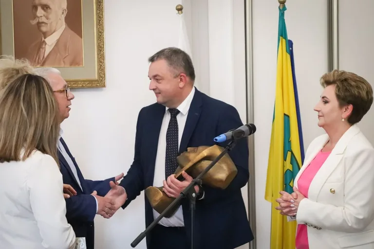 Inauguracja nowej kadencji Rady Miasta Ostrów Mazowiecka (zdjęcia)