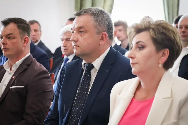 Inauguracja nowej kadencji Rady Miasta Ostrów Mazowiecka (zdjęcia)