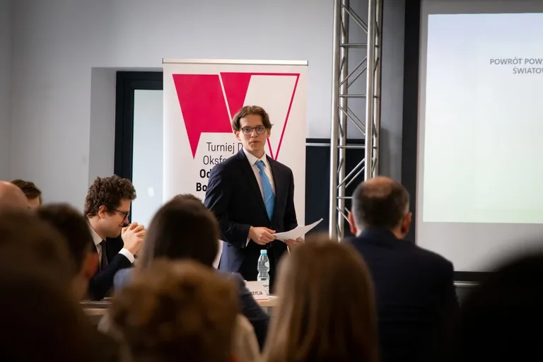 Finał debat oksfordzkich. Zwycięzcy ogłoszeni po emocjonujących dyskusjach (zdjęcia)