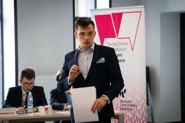 Finał debat oksfordzkich. Zwycięzcy ogłoszeni po emocjonujących dyskusjach (zdjęcia)