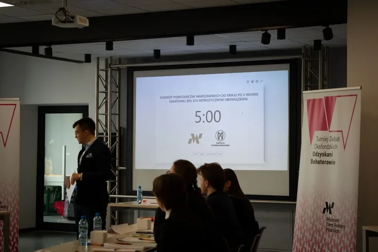 Finał debat oksfordzkich. Zwycięzcy ogłoszeni po emocjonujących dyskusjach (zdjęcia)