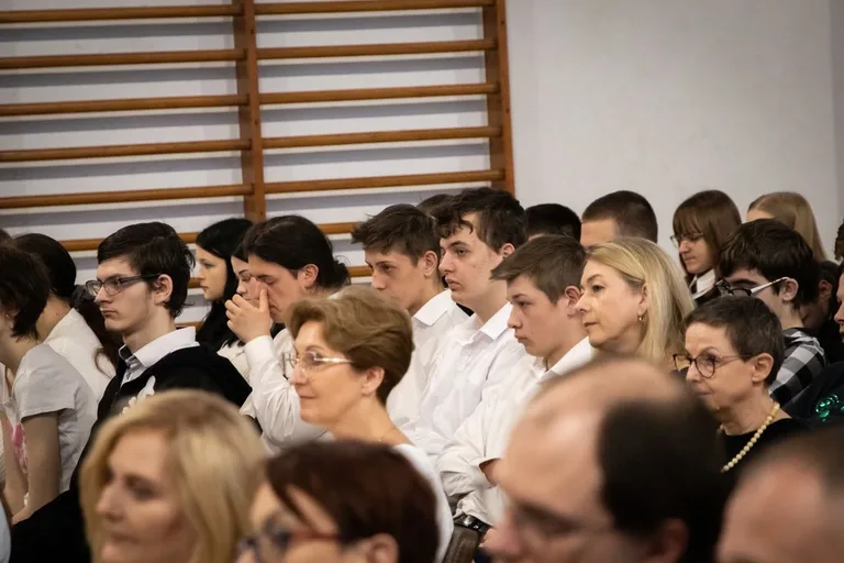 Pożegnanie maturzystów z ZSCKR w Starym Lubiejewie (zdjęcia)