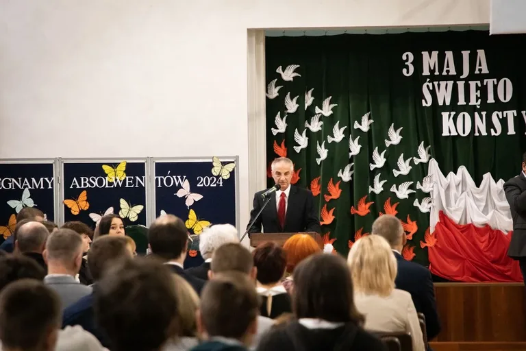 Pożegnanie maturzystów z ZSCKR w Starym Lubiejewie (zdjęcia)