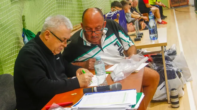 Tenisowe rozgrywki dobiegły końca - finał 7. Grand Prix w tenisie stołowym amatorów (zdjęcia)