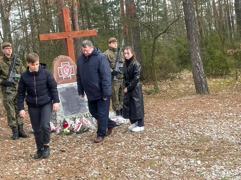 Wąsewo pamięta o "Żołnierzach Wyklętych" (zdjęcia)
